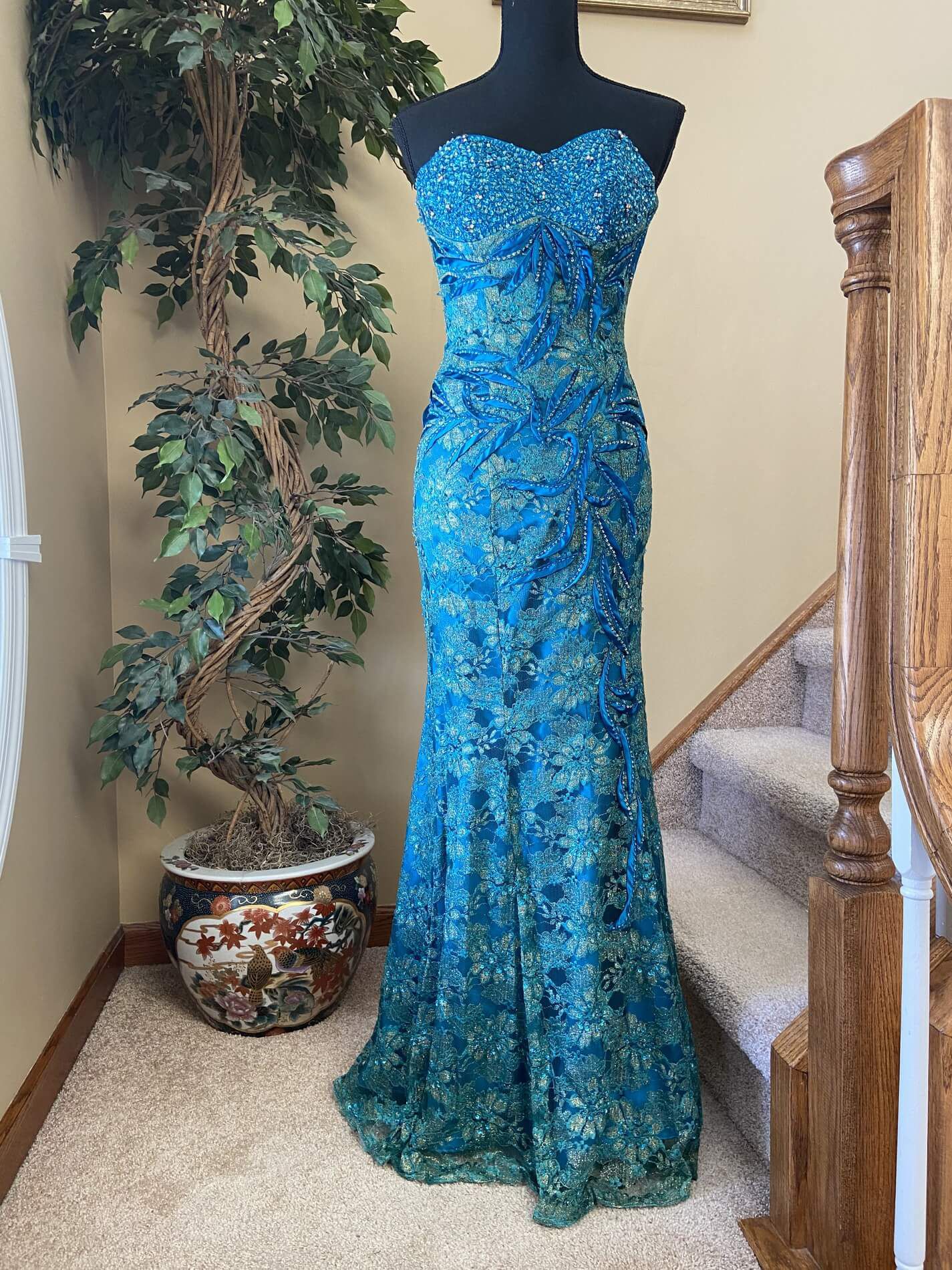 Size 4 Prom Strapless Lace Blue Floor Length Maxi on Queenly