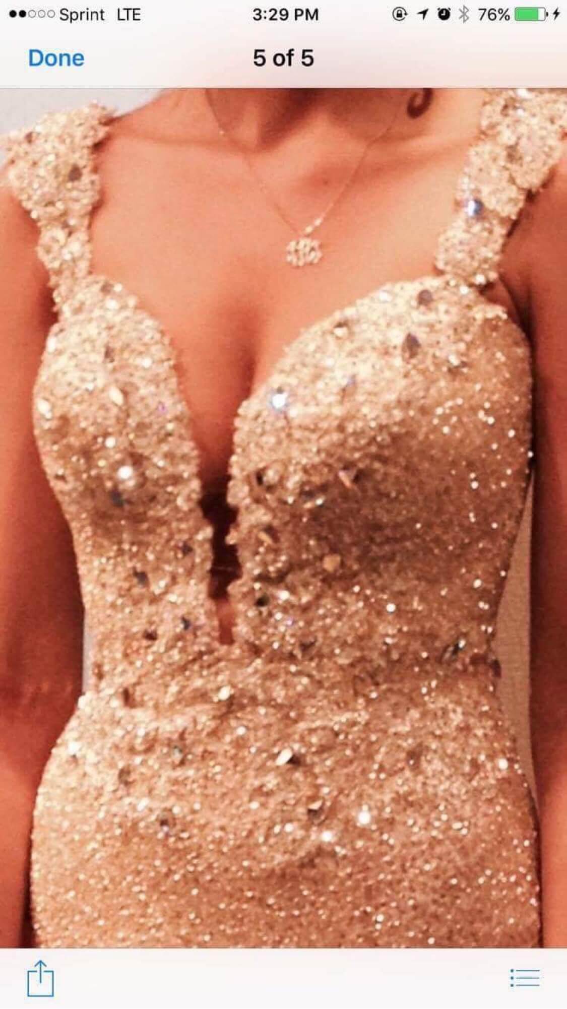 Size 2 Prom Plunge Sequined Gold A-line Dress on Queenly