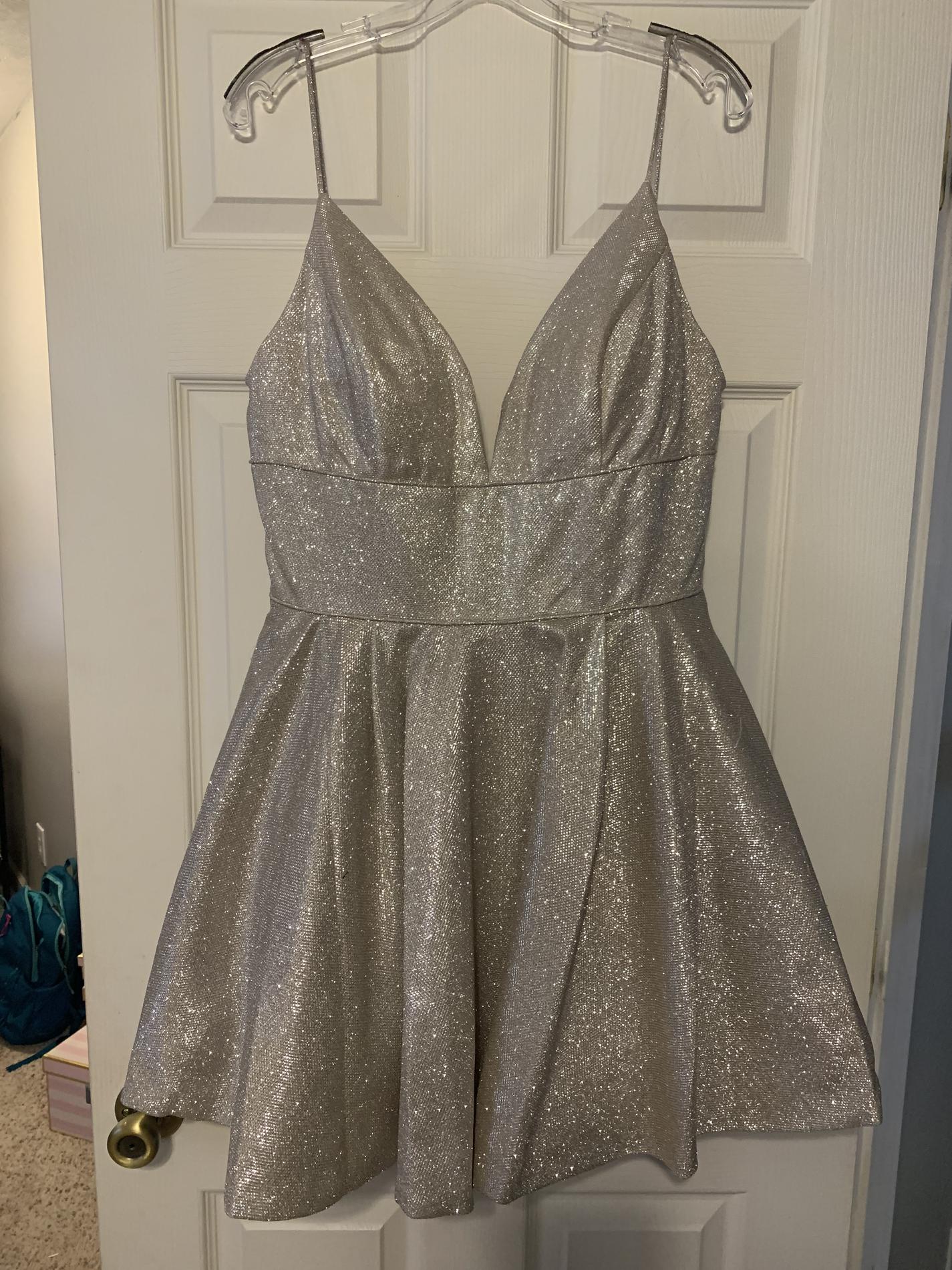Sherri Hill Size 14 Nightclub Gold Cocktail Dress on Queenly