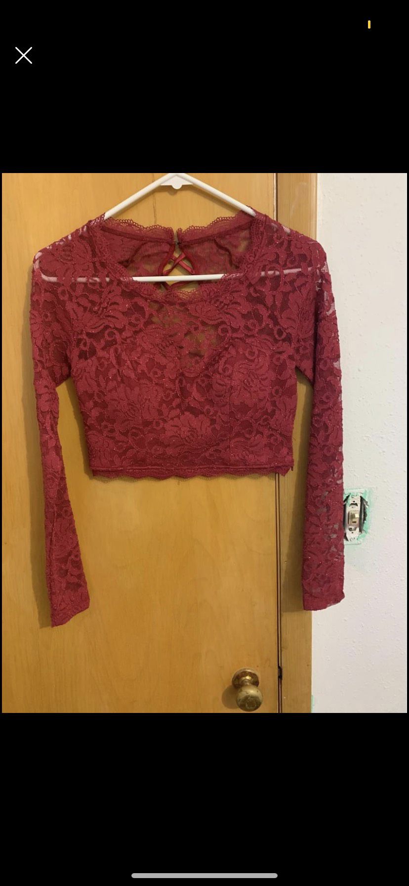 Size 6 Prom Long Sleeve Lace Red A-line Dress on Queenly