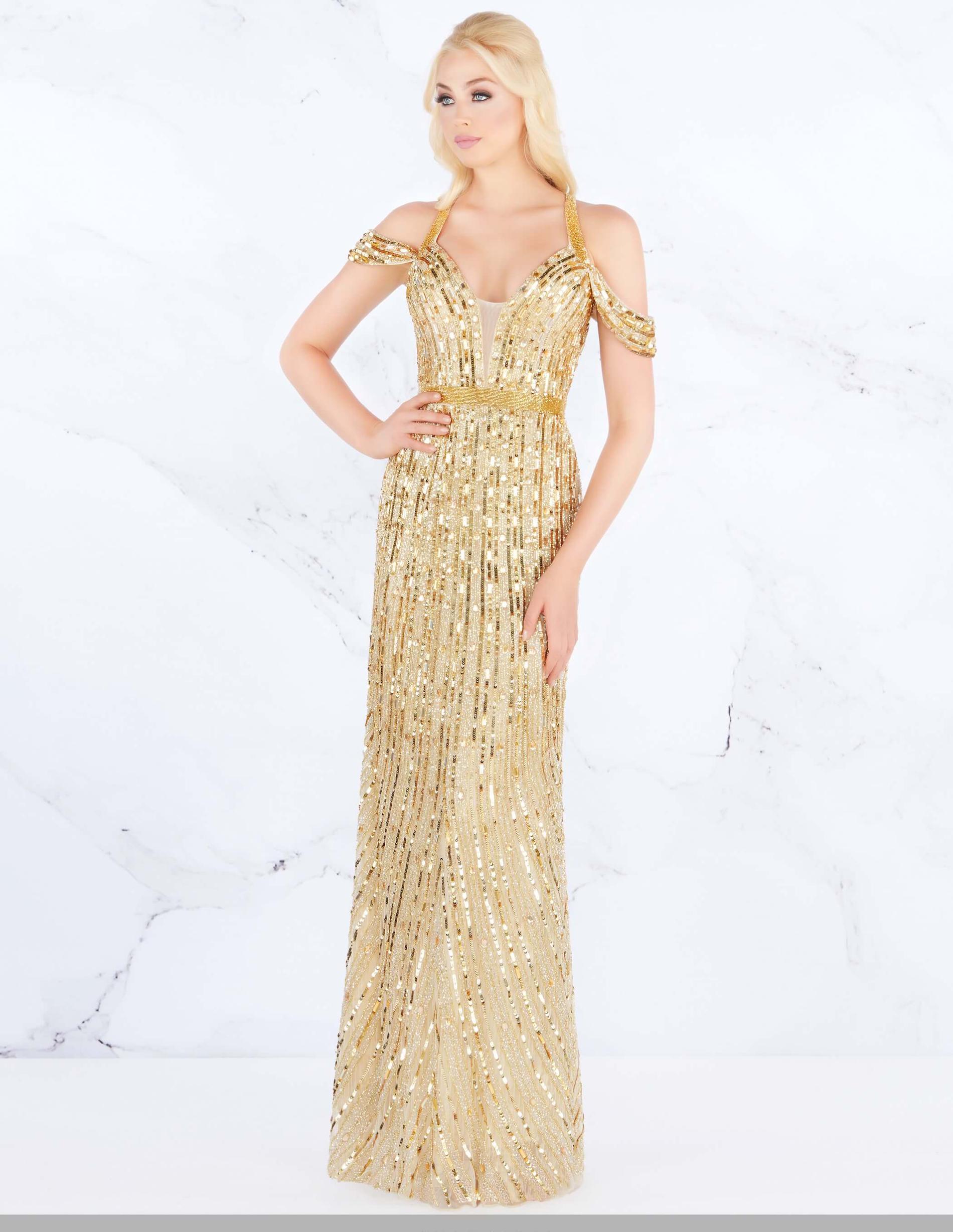 Style 4901 Mac Duggal Size 0 Prom Off The Shoulder Gold Floor Length Maxi on Queenly