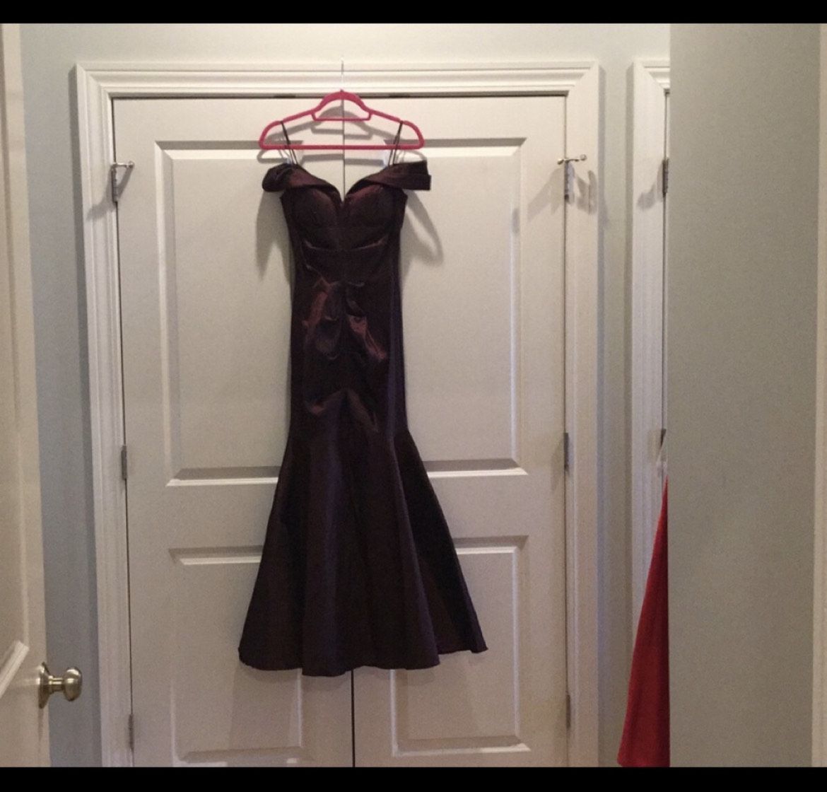 Size 6 Prom Burgundy Red Mermaid Dress on Queenly