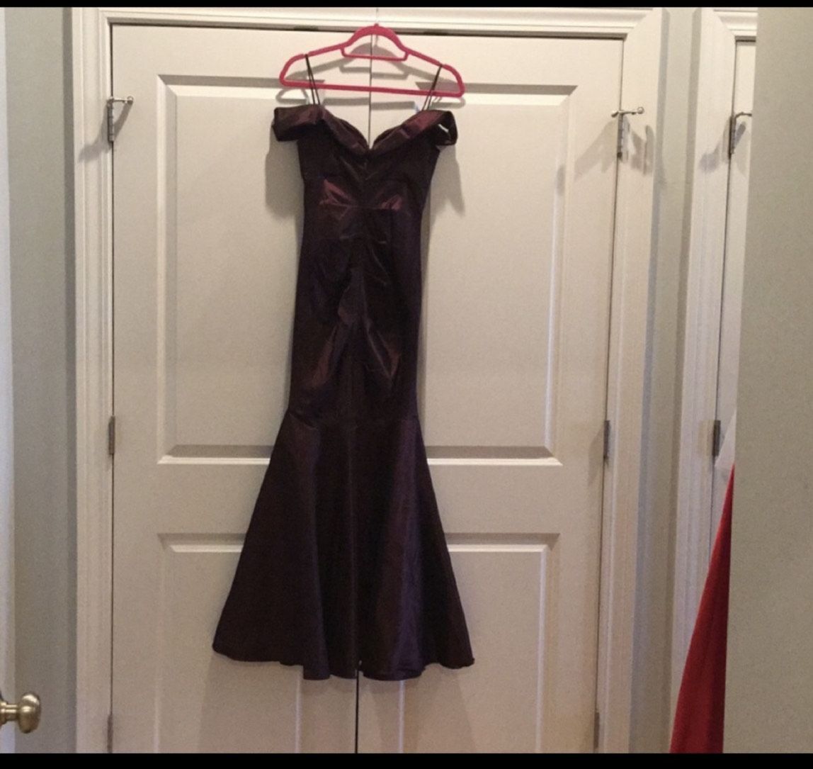 Size 6 Prom Burgundy Red Mermaid Dress on Queenly