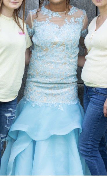 Size 2 Prom Long Sleeve Lace Light Blue Mermaid Dress on Queenly