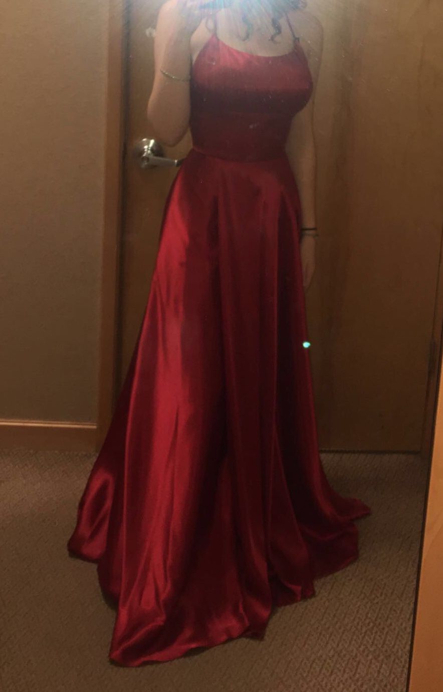 Size 0 Prom Satin Red Side Slit Dress on Queenly
