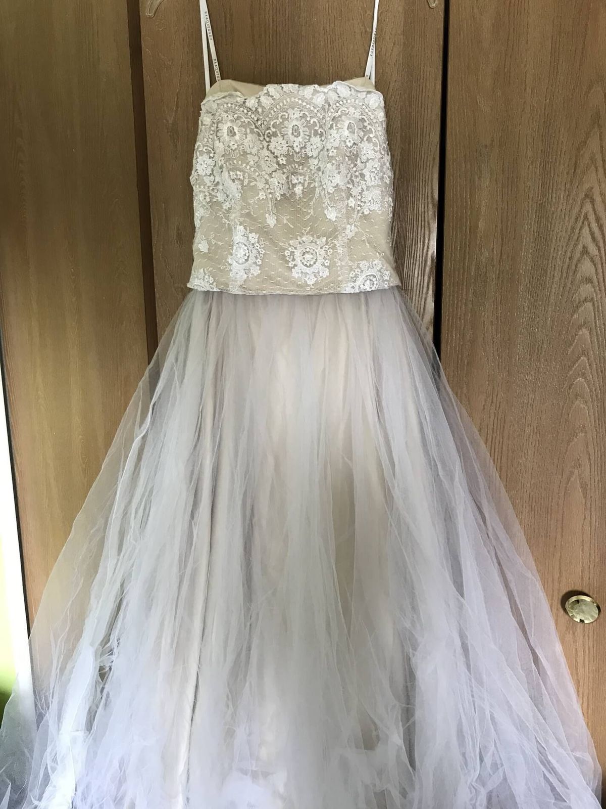 Size 6 Wedding Nude Ball Gown on Queenly
