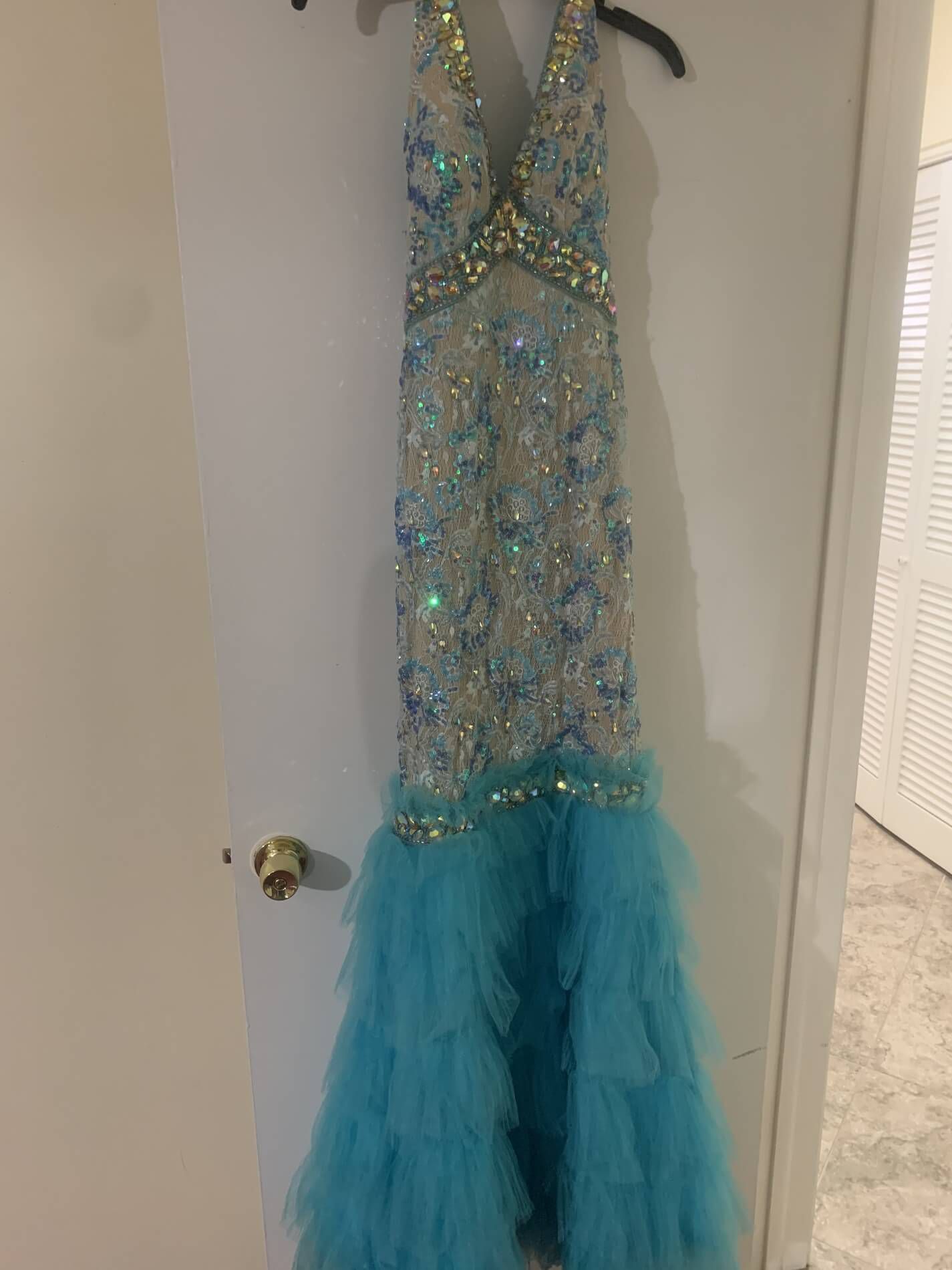 Size 0 Prom Light Blue Mermaid Dress on Queenly