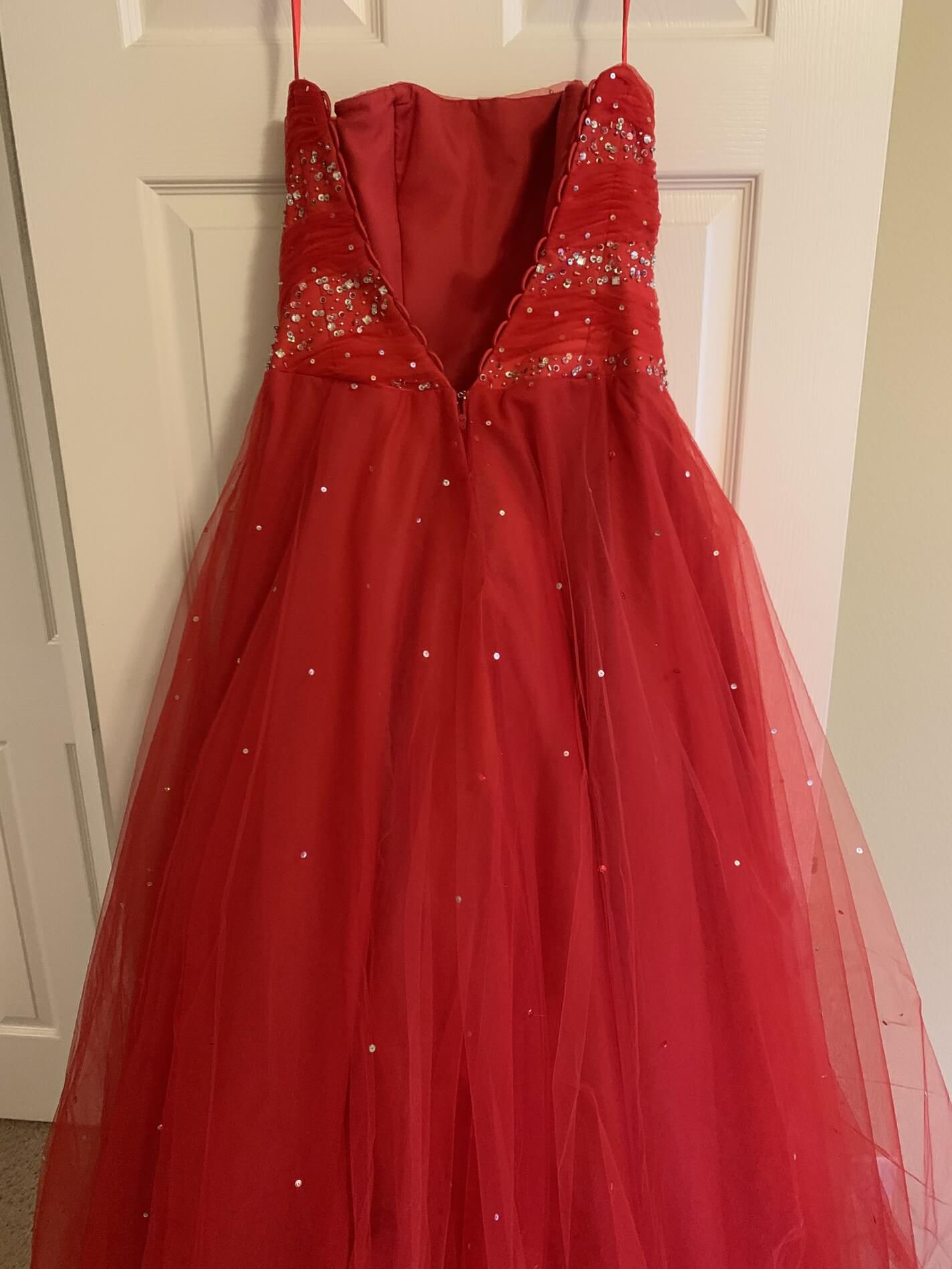 MoriLee Size 6 Red Ball Gown on Queenly