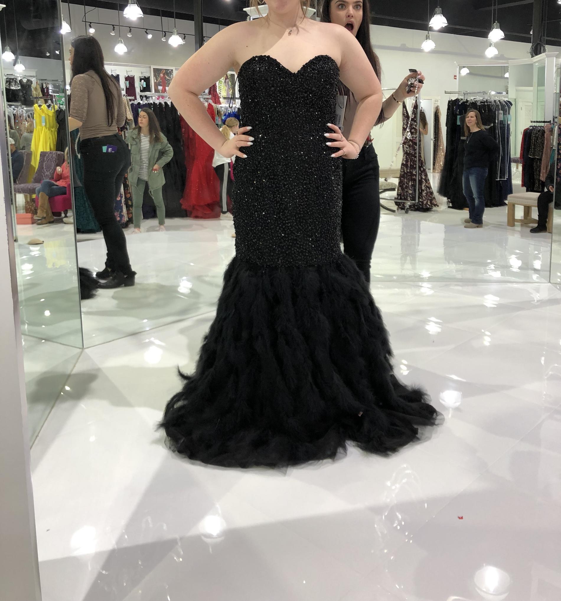 Size 10 Strapless Black Mermaid Dress on Queenly