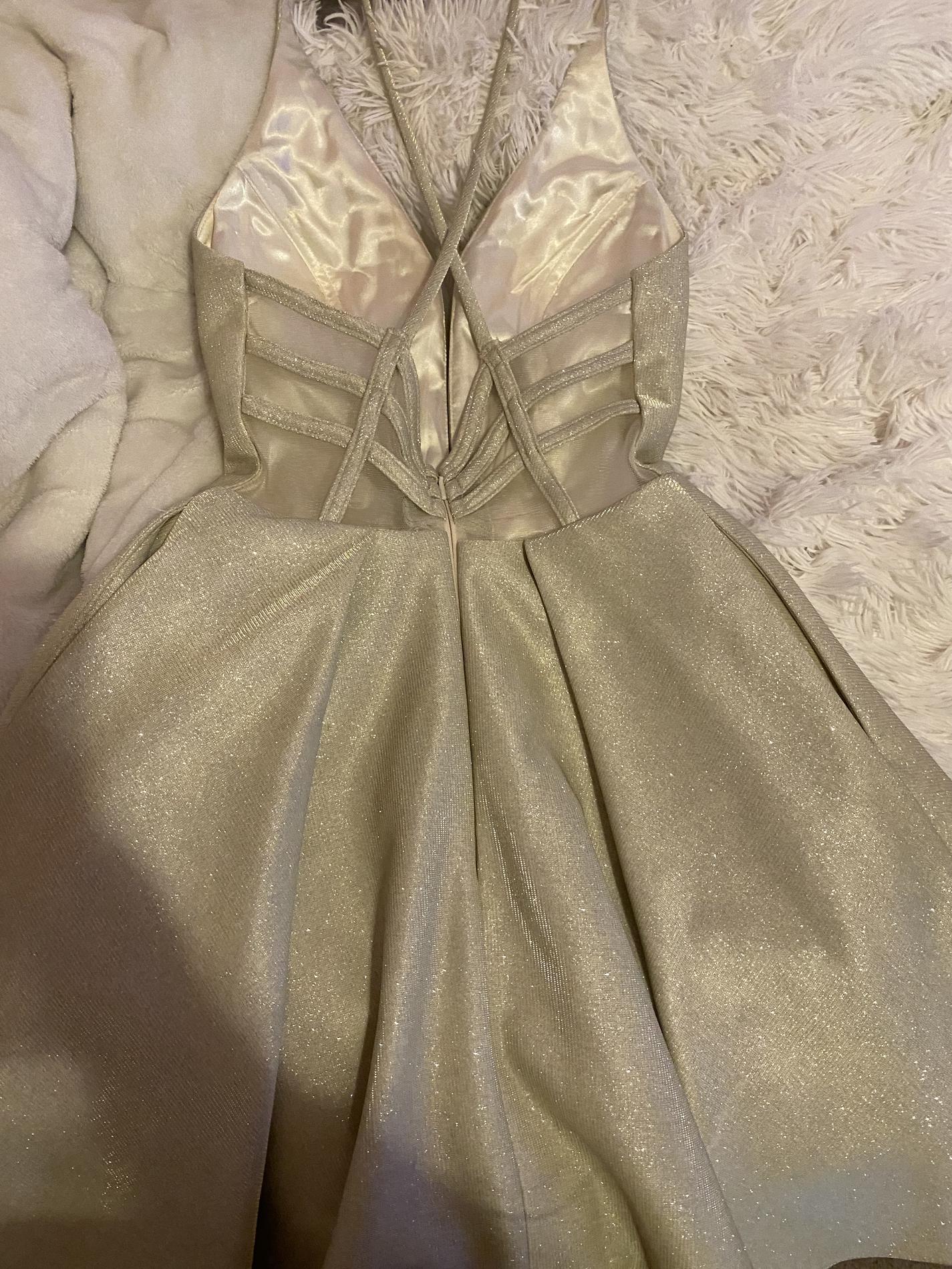 Jovani Size 00 Homecoming Gold A-line Dress on Queenly
