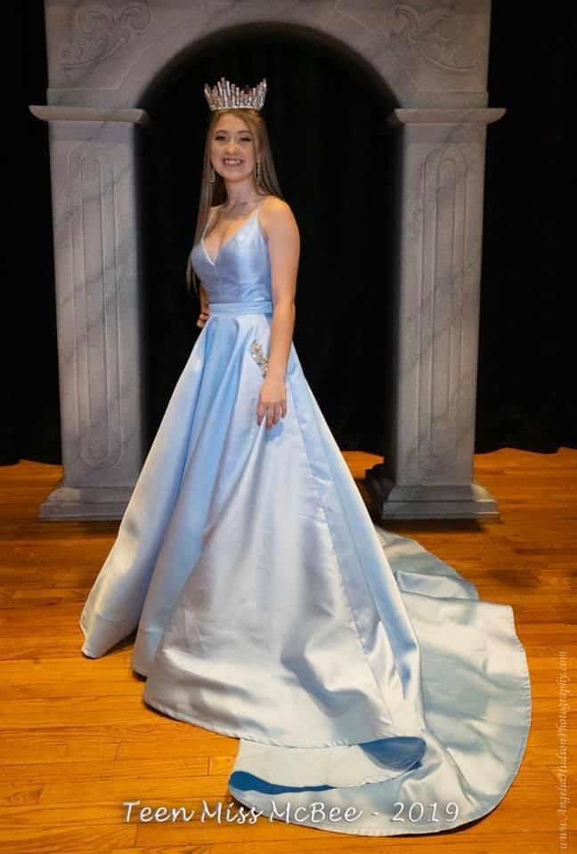 Sherri Hill Size 0 Prom Light Blue Ball Gown on Queenly