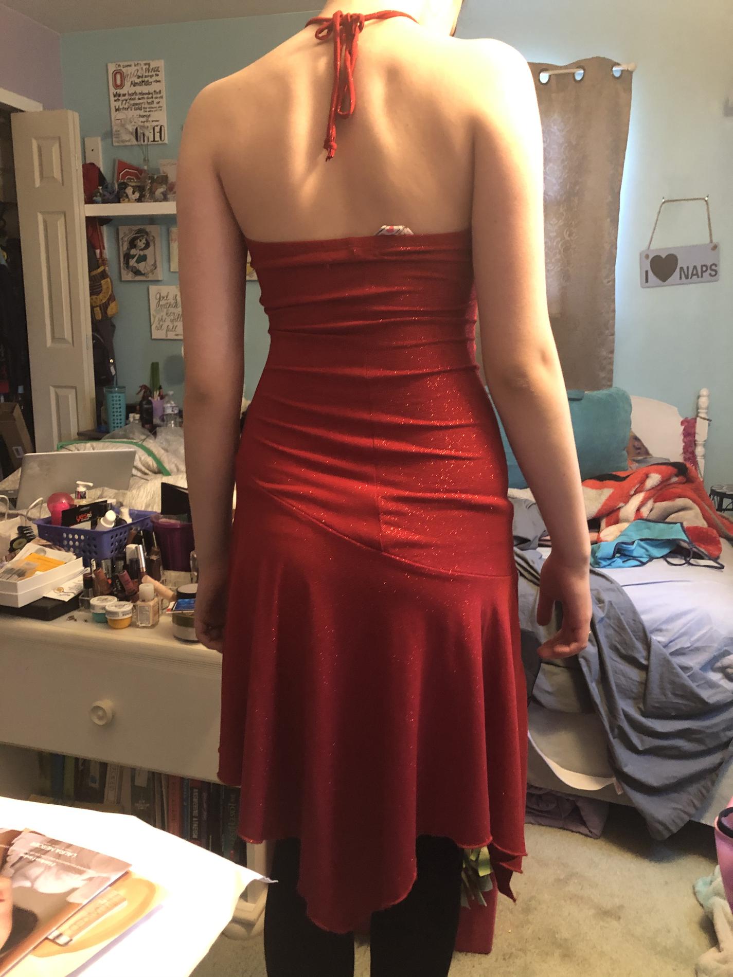 IZ Size 4 Red Cocktail Dress on Queenly