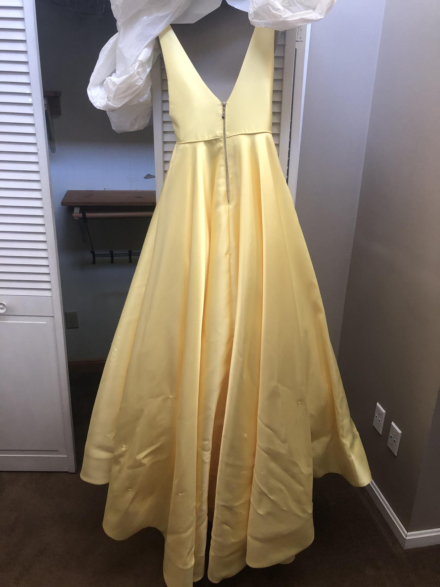 Sherri Hill Size 10 Prom Satin Yellow Ball Gown on Queenly