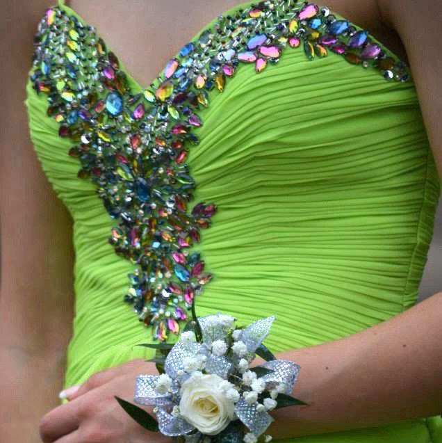 Size 0 Prom Strapless Sequined Lime Green Floor Length Maxi on Queenly