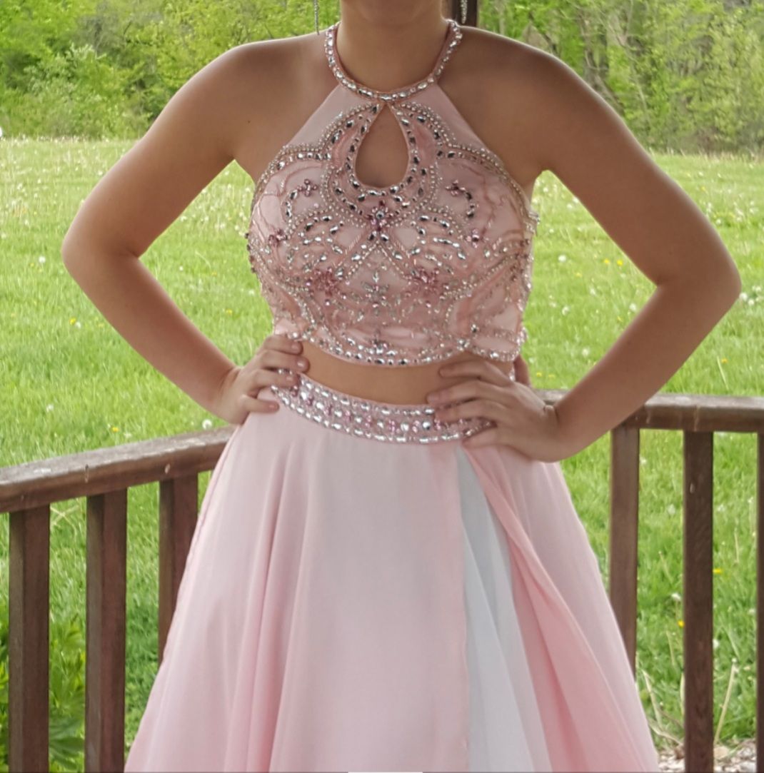 Rachel Allan Size 6 Prom Halter Light Pink A-line Dress on Queenly