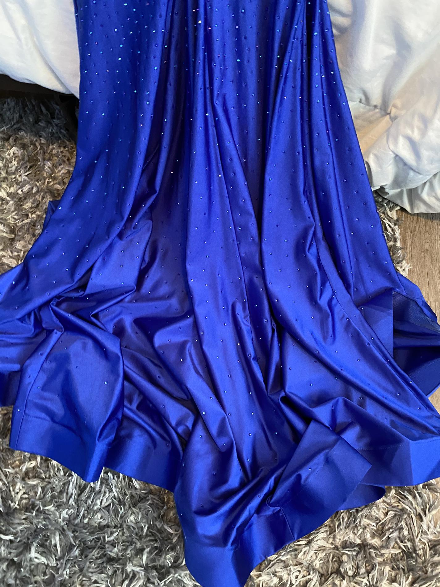 Sherri Hill Size 00 Prom Plunge Sequined Royal Blue Mermaid Dress on Queenly