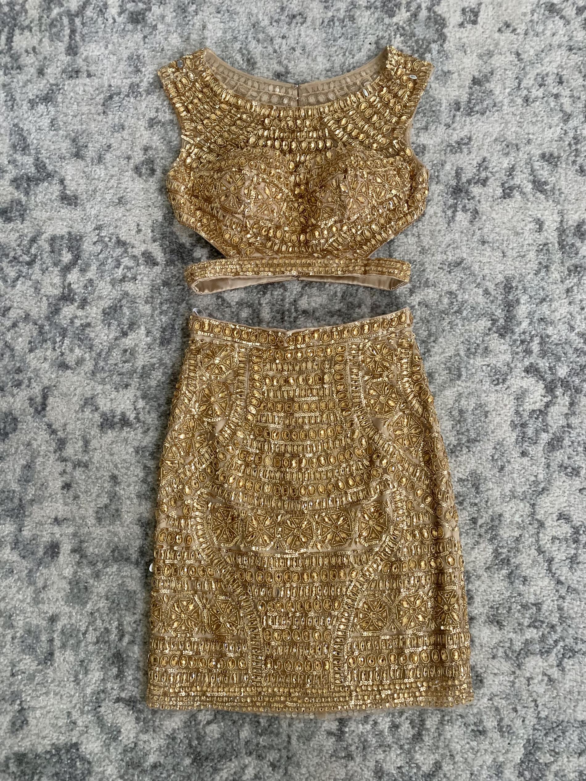 Sherri Hill Size 0 Nightclub Sequined Gold Cocktail Dress on Queenly
