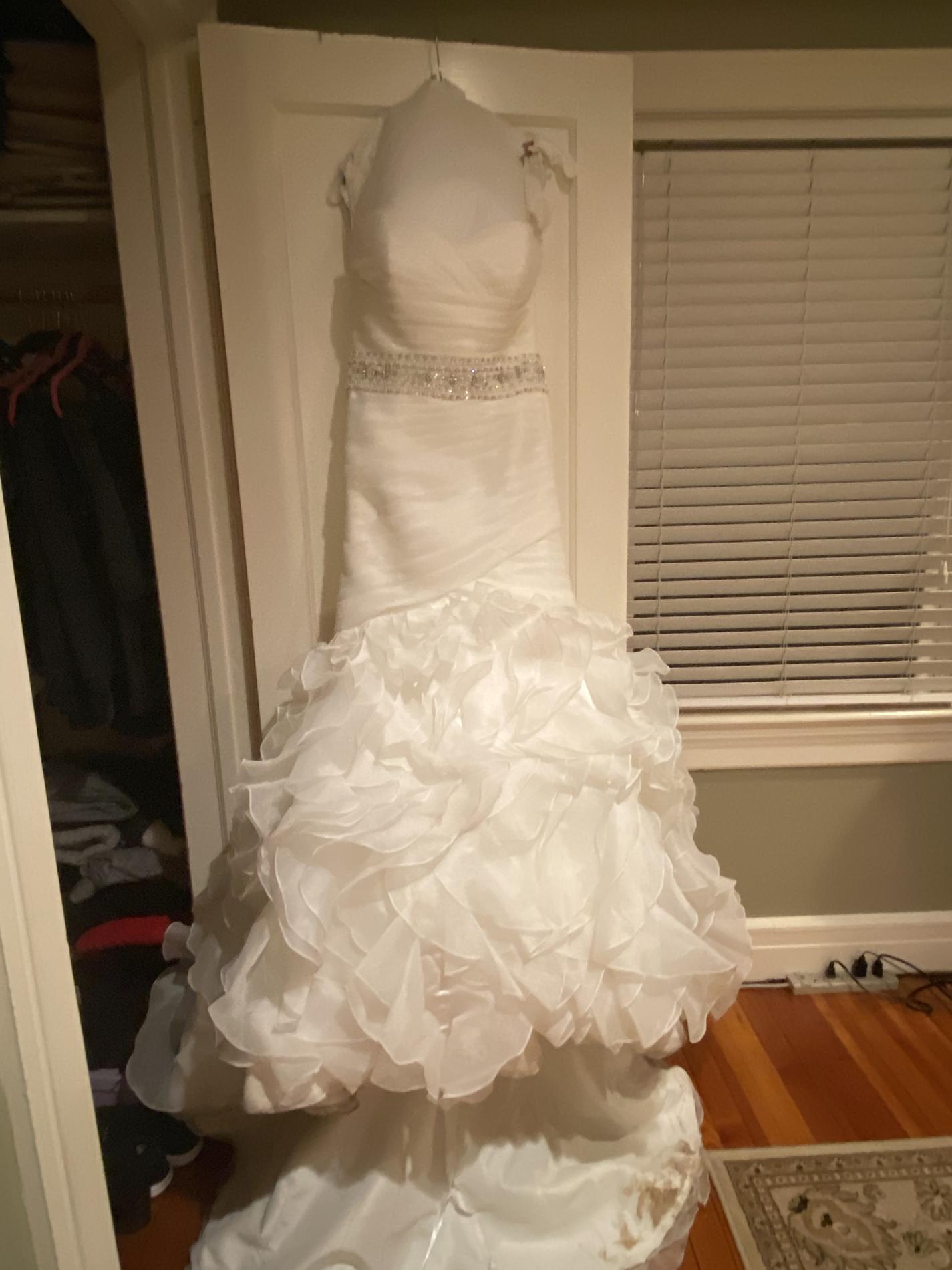 Size 10 Wedding Strapless White Mermaid Dress on Queenly