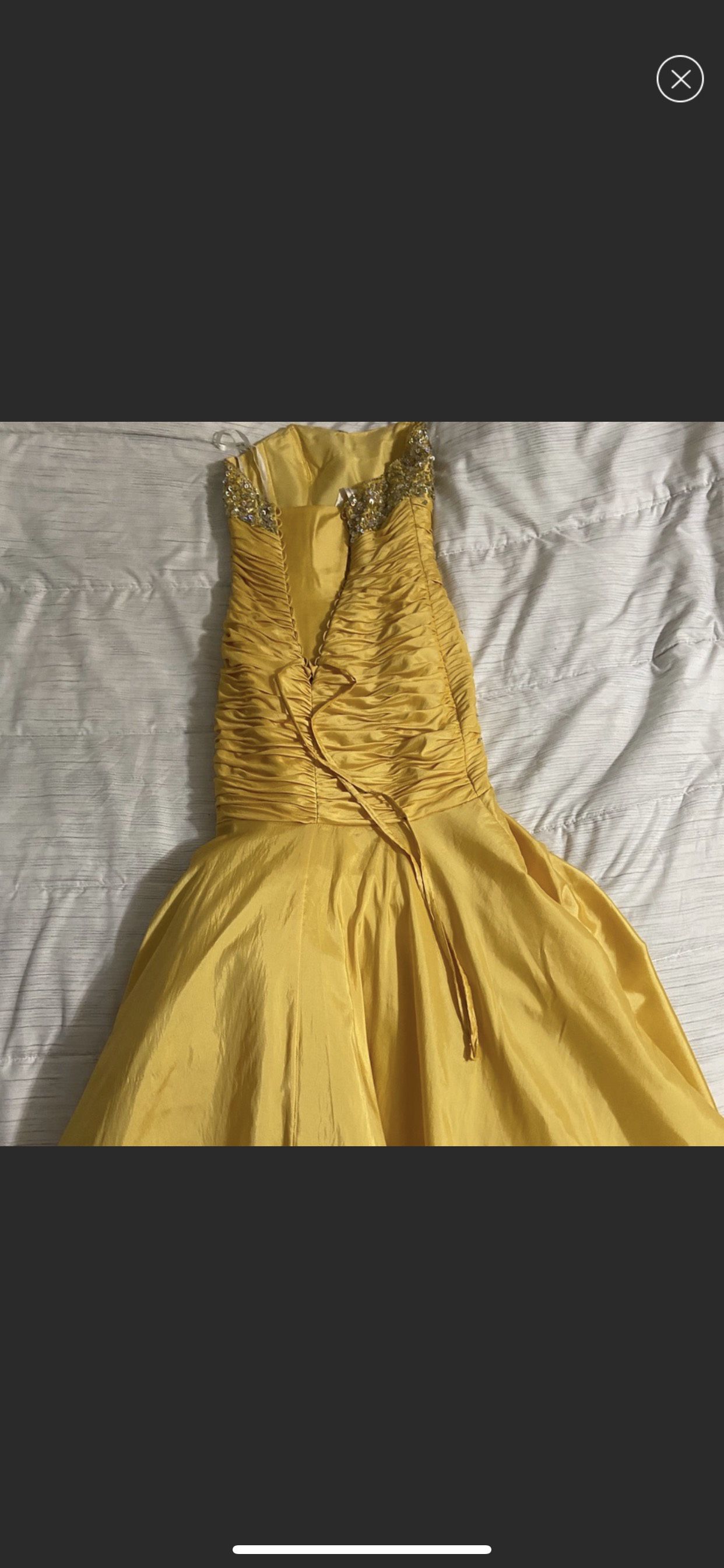 Yellow Size 0 Mermaid Dress on Queenly