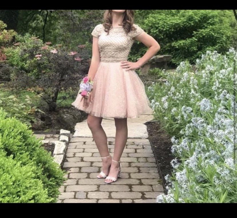 Sherri Hill Size 0 Prom Cap Sleeve Nude Cocktail Dress on Queenly