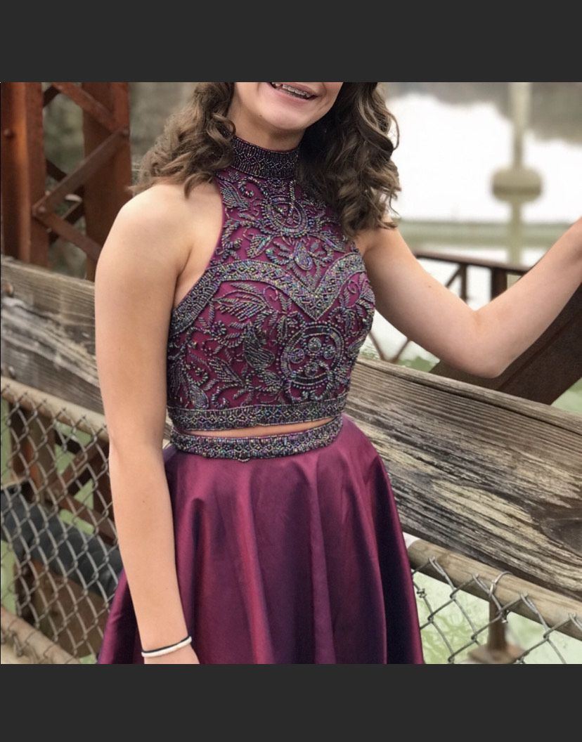 Sherri Hill Size 0 Prom High Neck Purple Cocktail Dress on Queenly