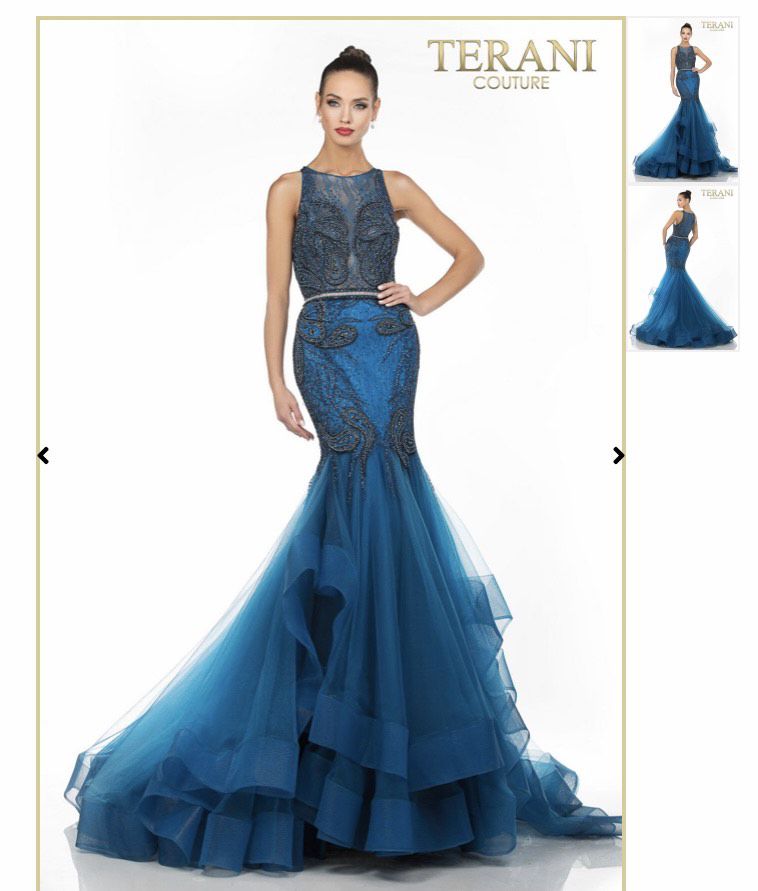 Size 4 Prom Blue Mermaid Dress on Queenly