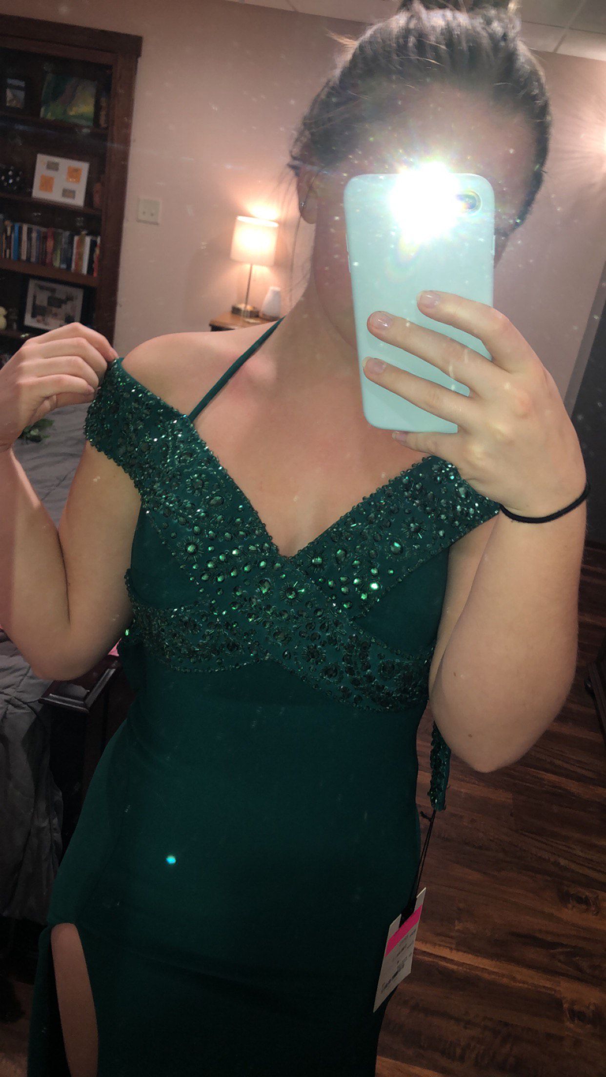 Size 4 Prom Off The Shoulder Emerald Green Side Slit Dress on Queenly