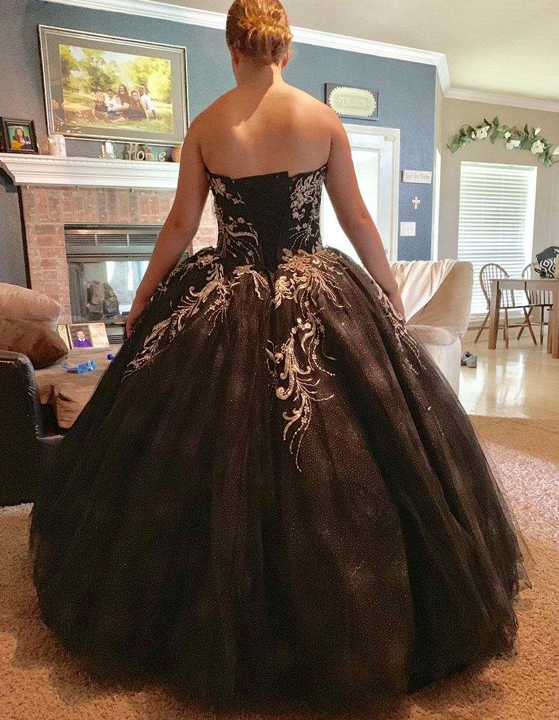 Size 8 Prom Strapless Black Ball Gown on Queenly