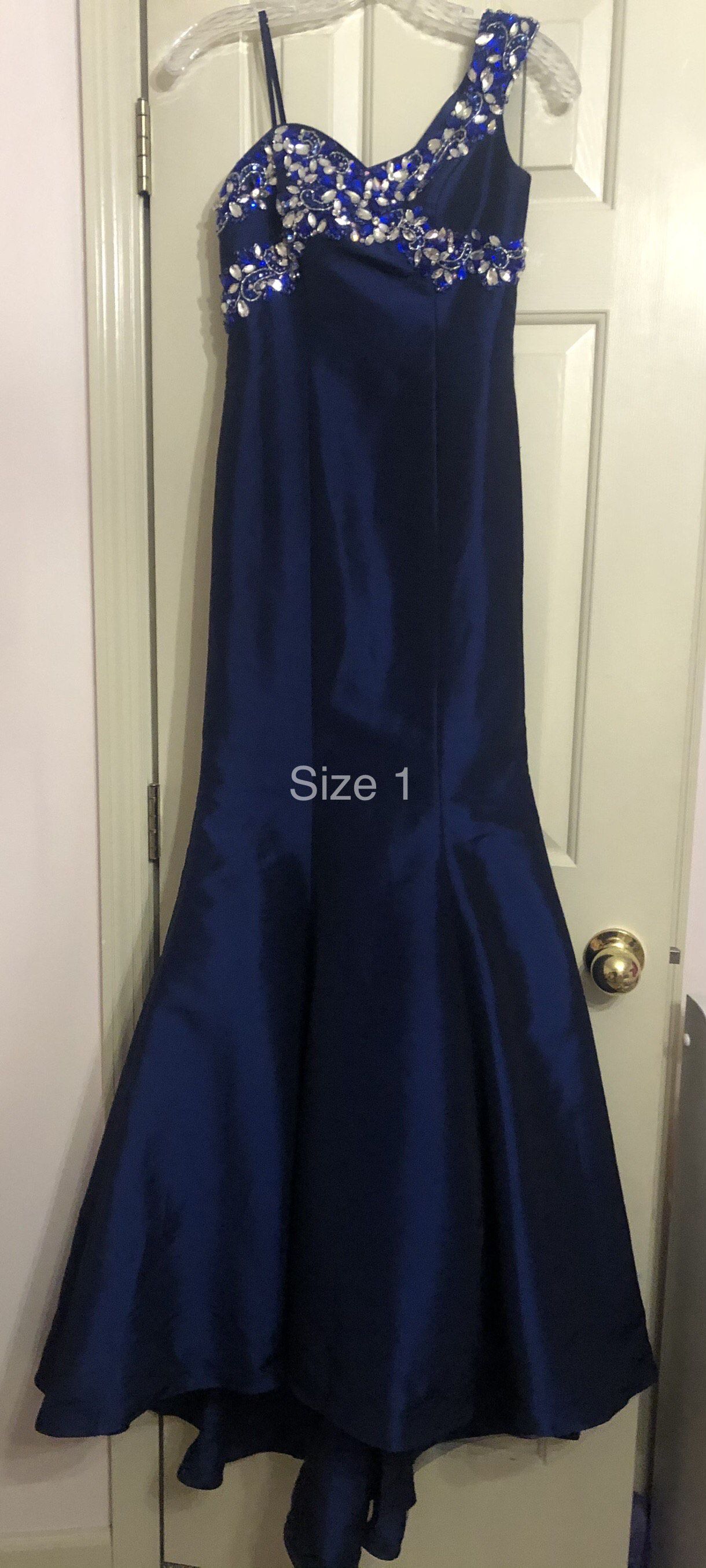 Size 00 Prom One Shoulder Sequined Navy Blue Mermaid Dress on Queenly