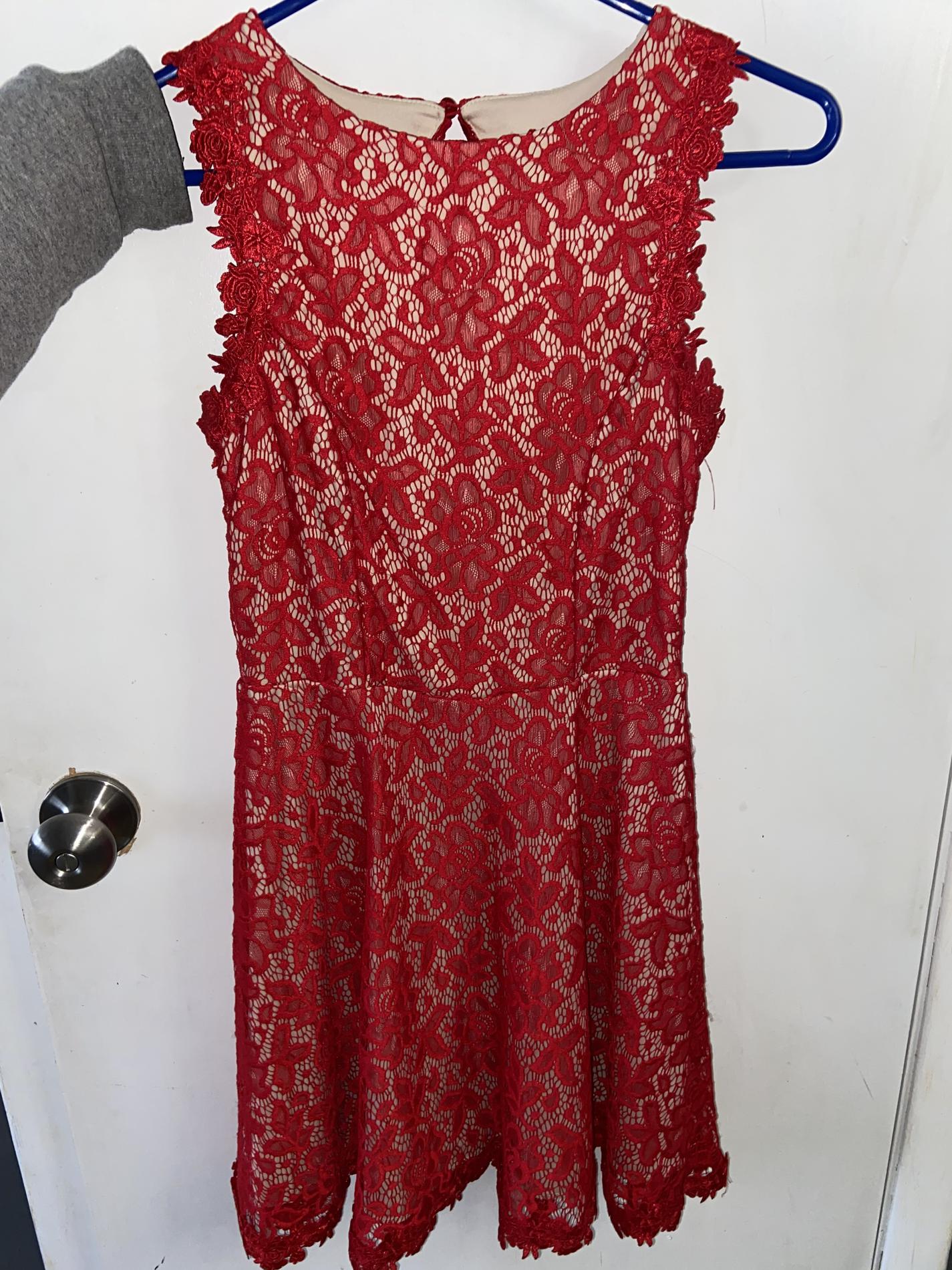 Mi Ami Size 6 Homecoming Red Cocktail Dress on Queenly