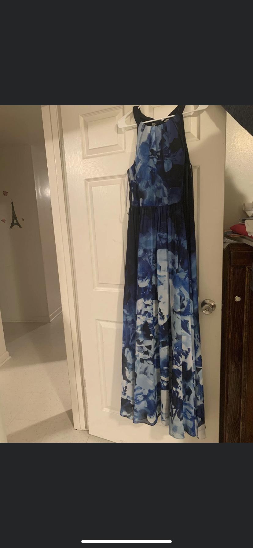 Size 10 Prom Halter Floral Blue Floor Length Maxi on Queenly