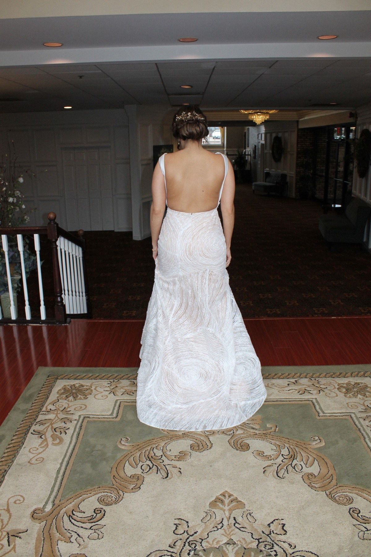 Size 10 Wedding White Mermaid Dress on Queenly