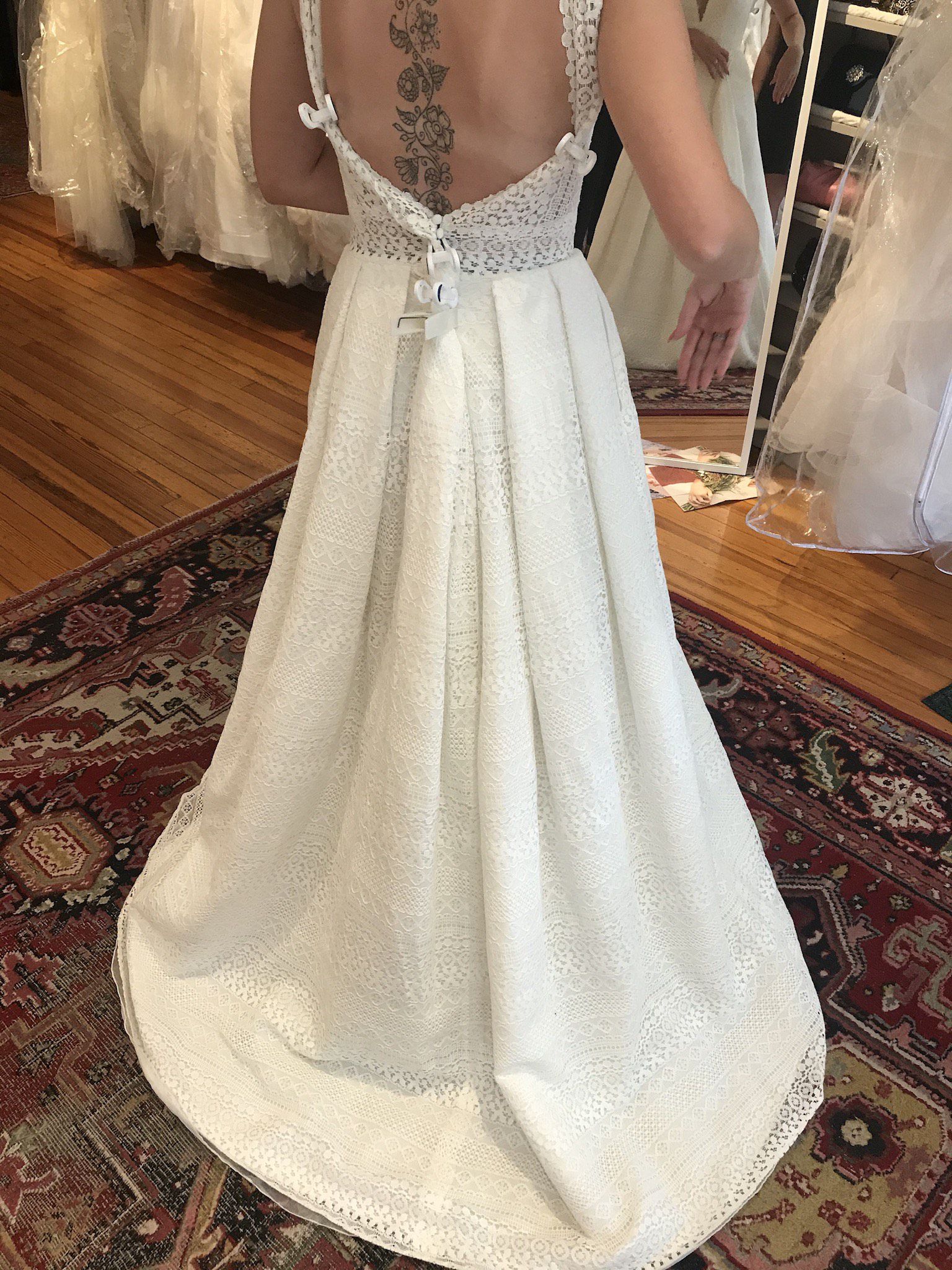 Sweetheart Size 10 Wedding White Ball Gown on Queenly