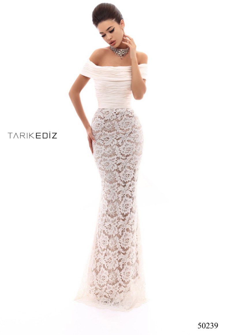 Tarik Ediz Size 8 Wedding Lace White Dress With Train on Queenly