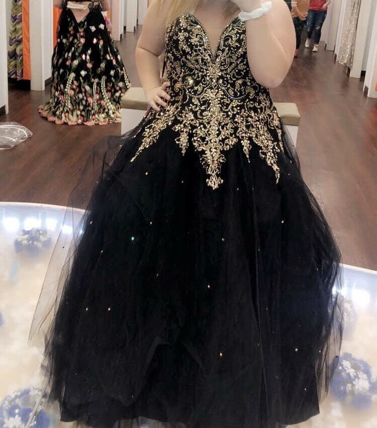 Plus 24 Prom Lace Black Gown on Queenly