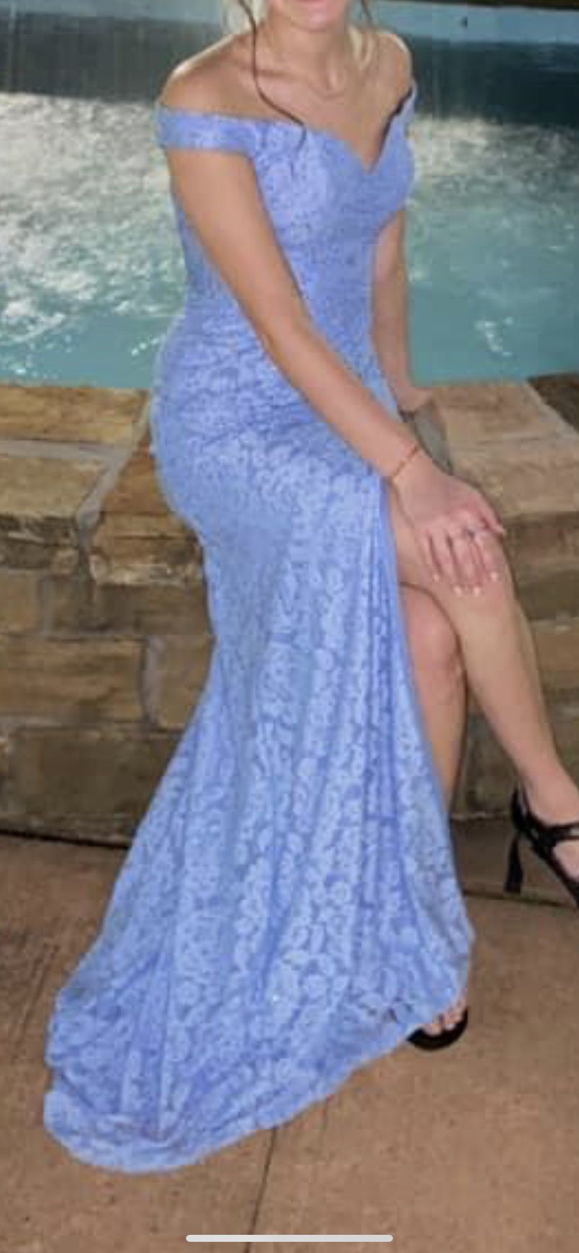 Size 2 Prom Off The Shoulder Light Blue A-line Dress on Queenly