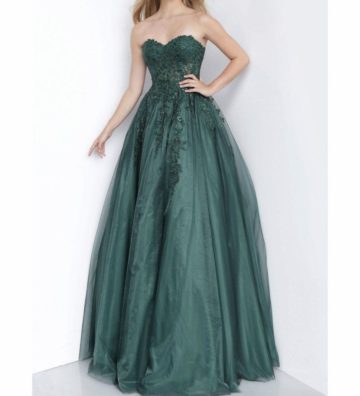 Jovani Size 6 Prom Strapless Lace Green Ball Gown on Queenly