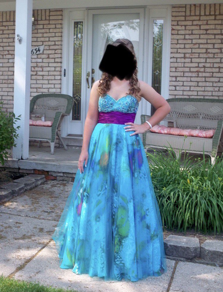 Size 4 Prom Strapless Floral Blue Ball Gown on Queenly