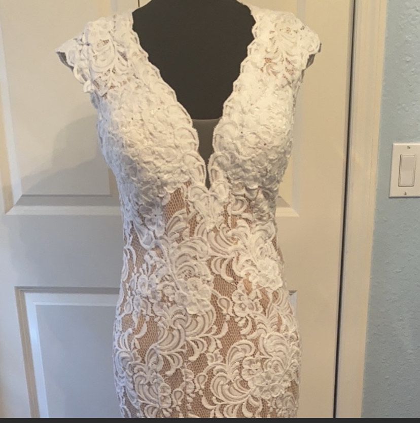Jovani Size 10 Wedding Cap Sleeve Lace White Dress With Train on Queenly