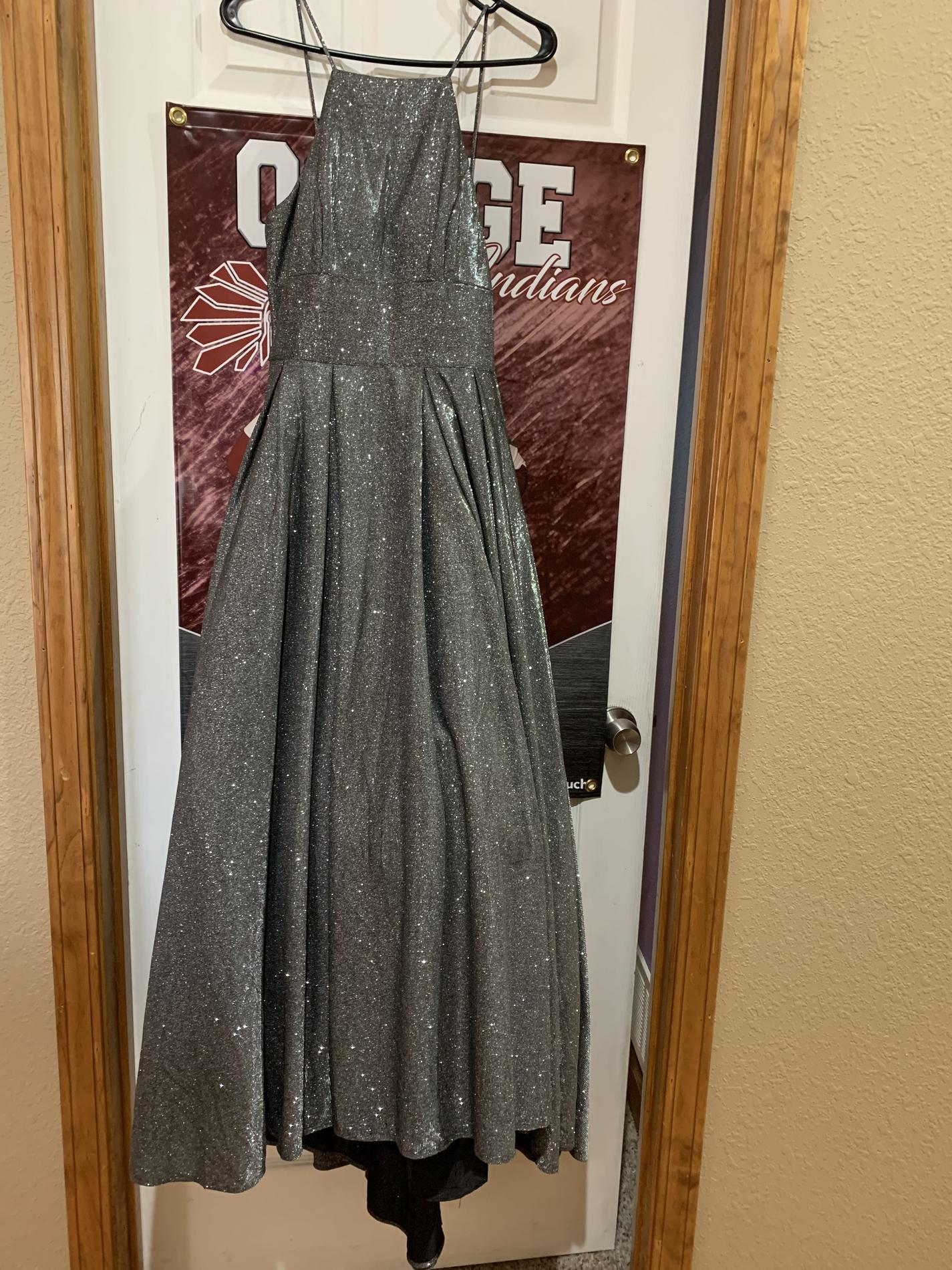 Betsy and Adam Size 4 Prom Silver Floor Length Maxi on Queenly
