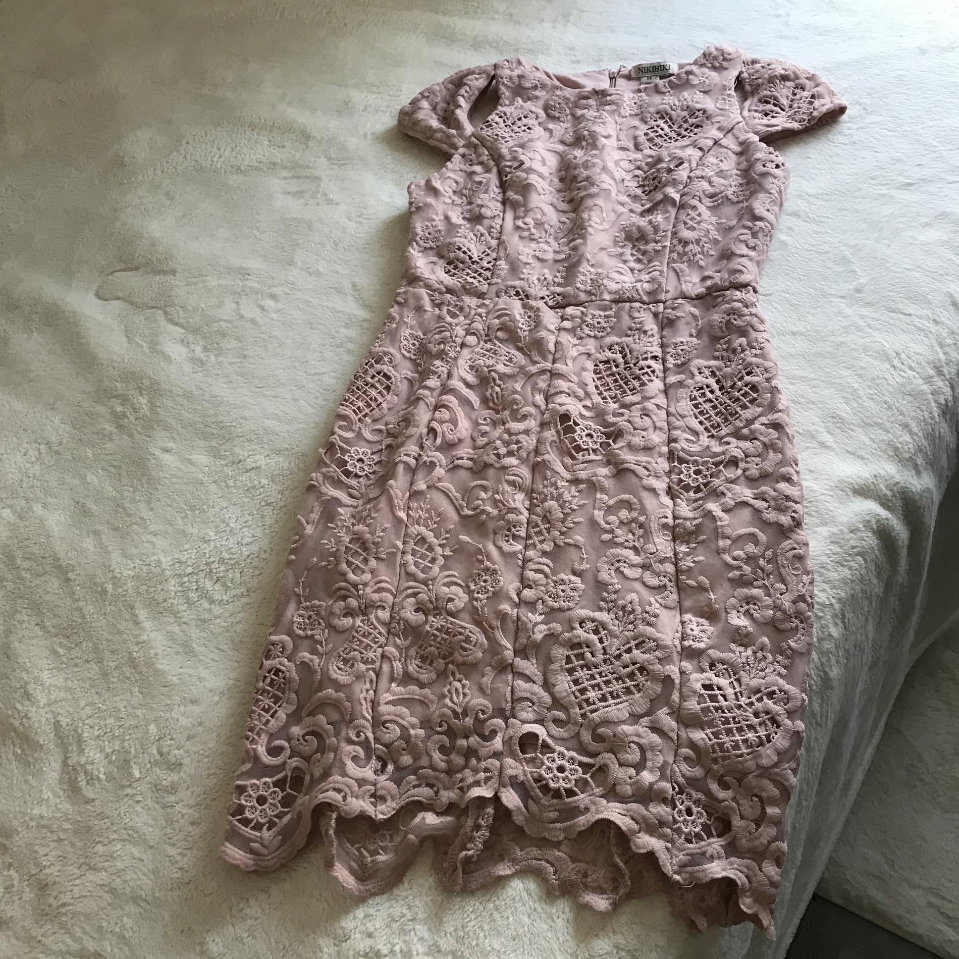 Niki Biki Size 4 Homecoming Cap Sleeve Light Pink Cocktail Dress on Queenly