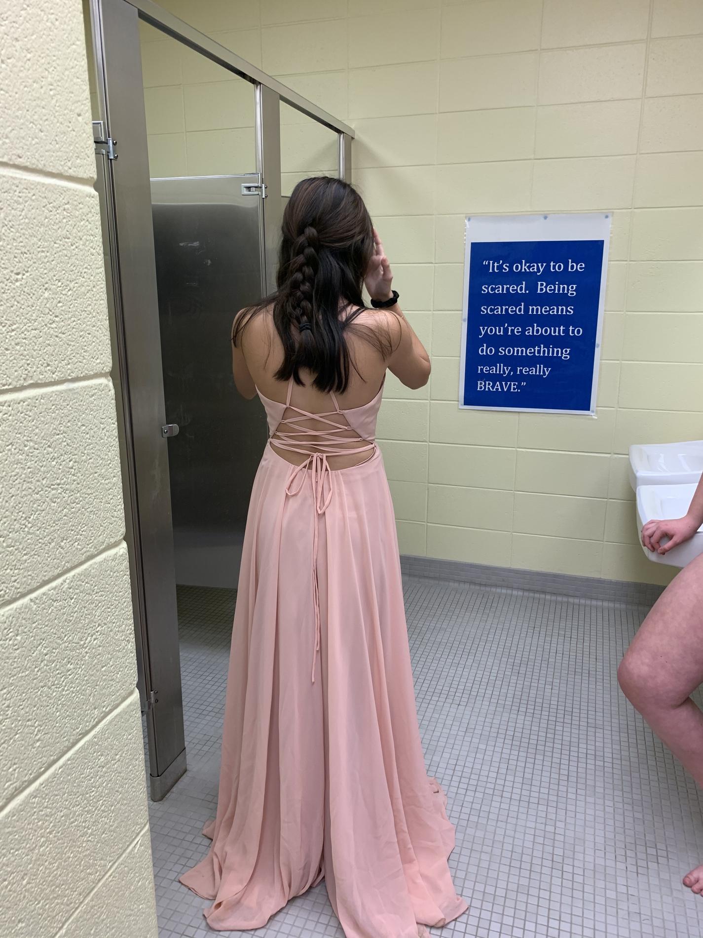Size 4 Bridesmaid Plunge Light Pink Side Slit Dress on Queenly