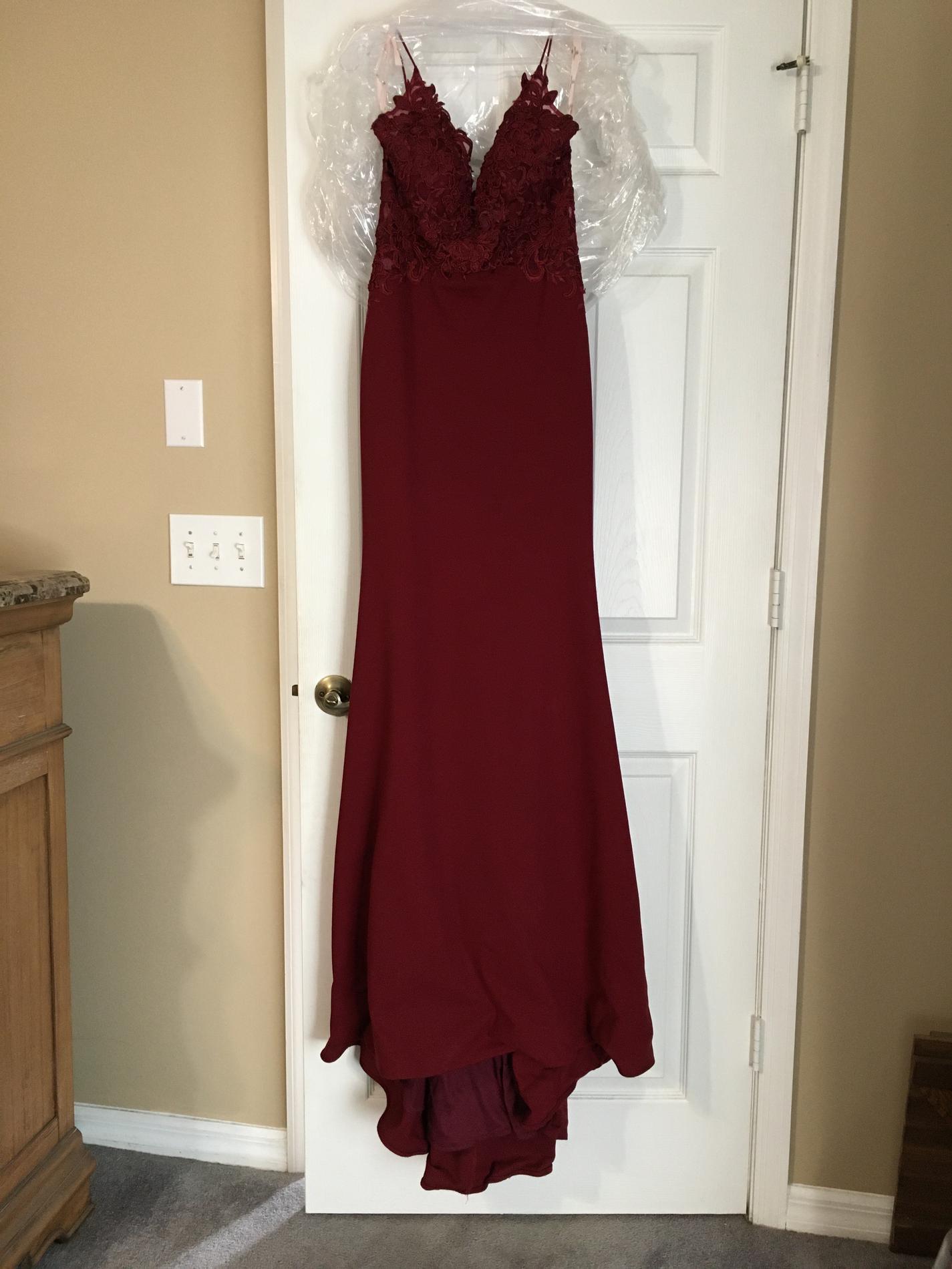 Zoey Grey Size 6 Red Mermaid Dress on Queenly