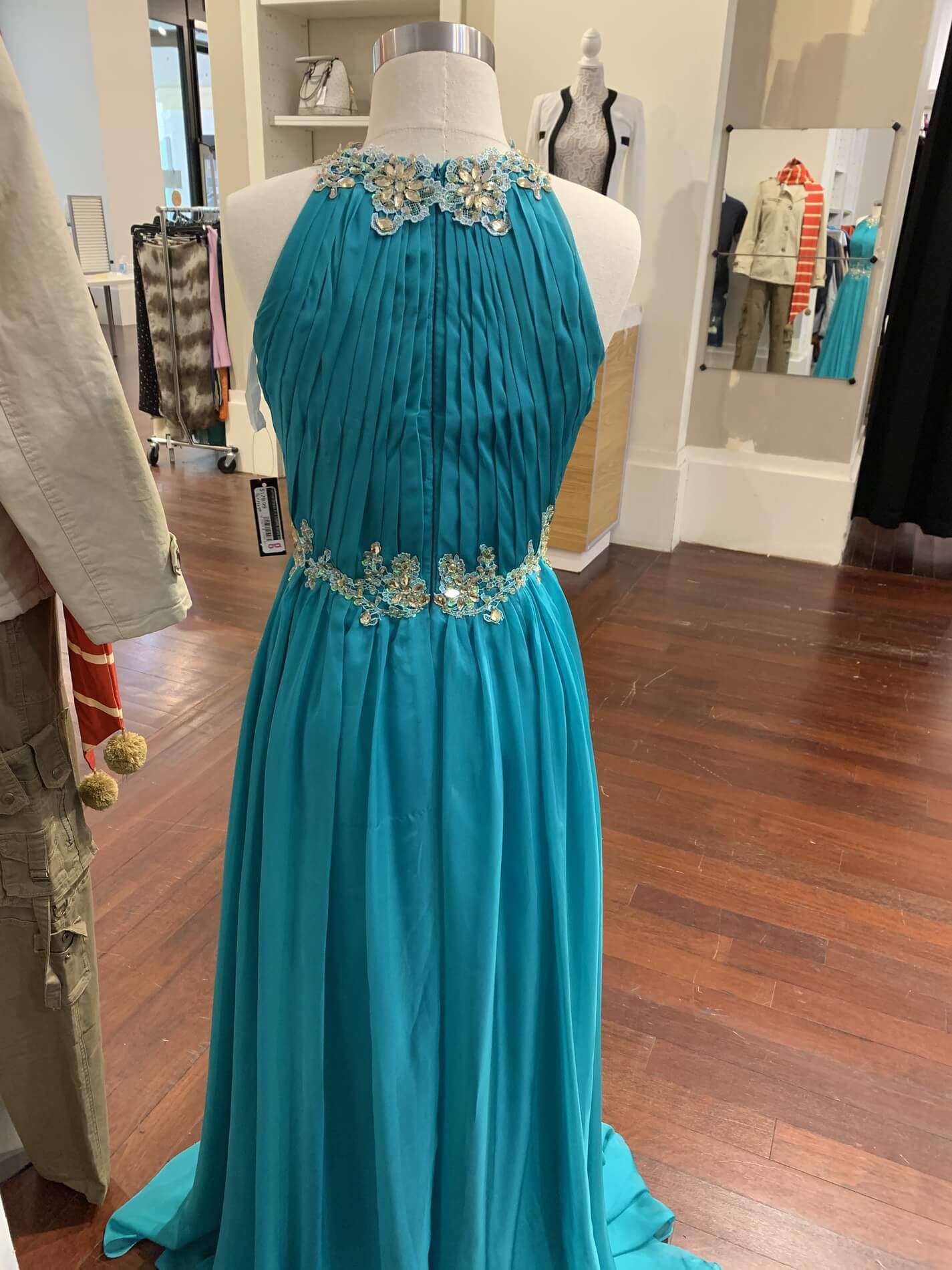 Size 10 Prom Halter Turquoise Blue A-line Dress on Queenly