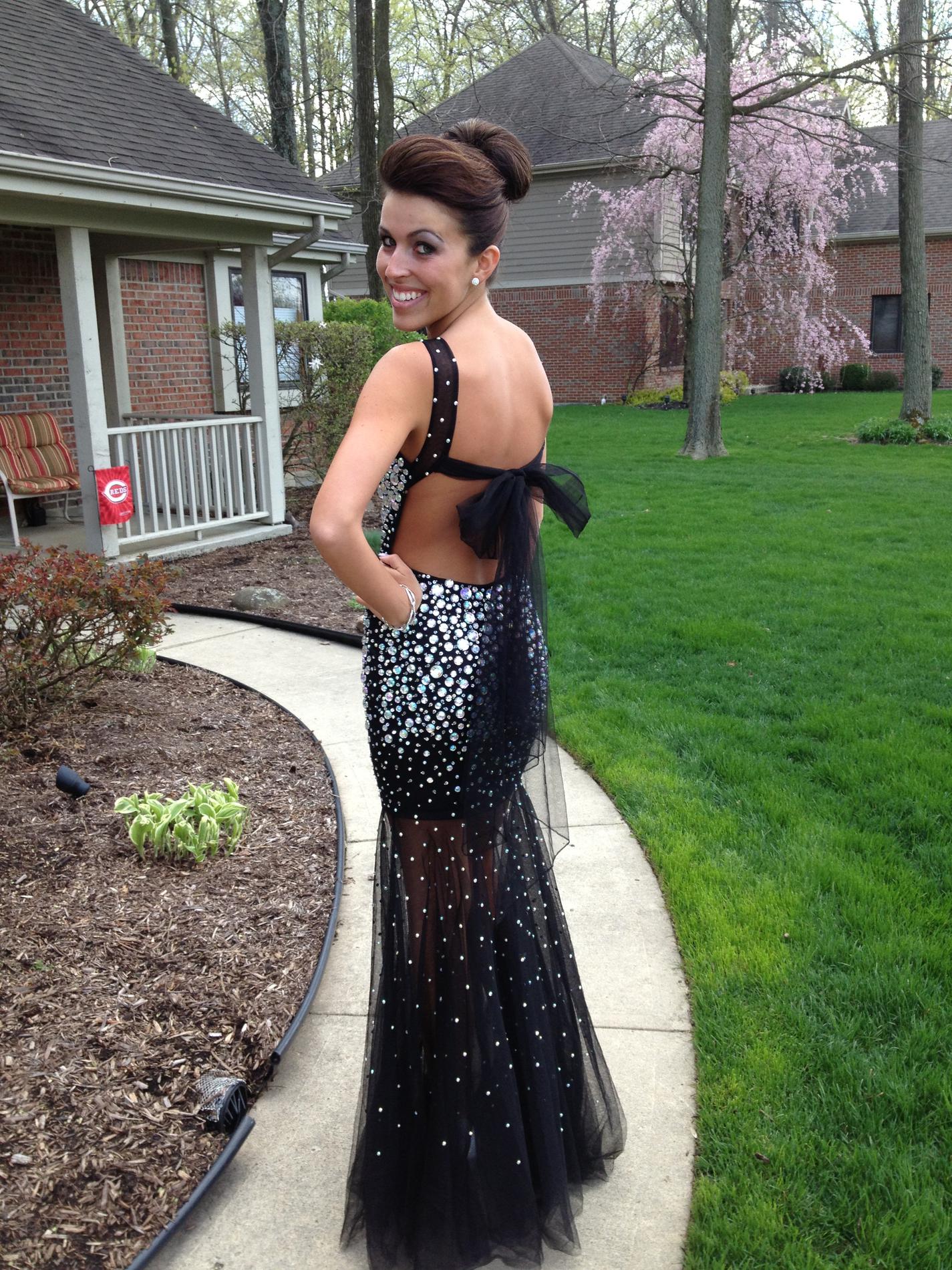 Size 2 Prom Sequined Black Floor Length Maxi on Queenly