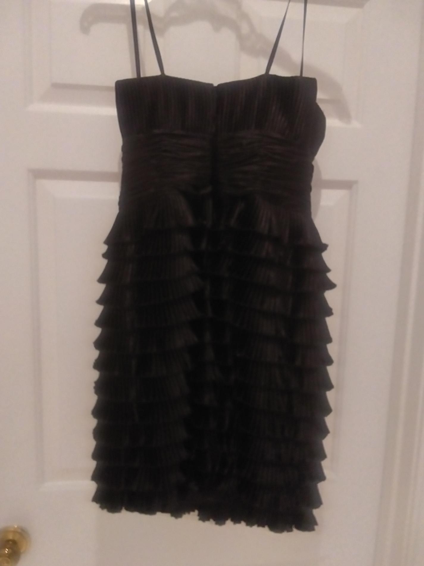 Leo Soirees Size 6 Nightclub Black Cocktail Dress on Queenly