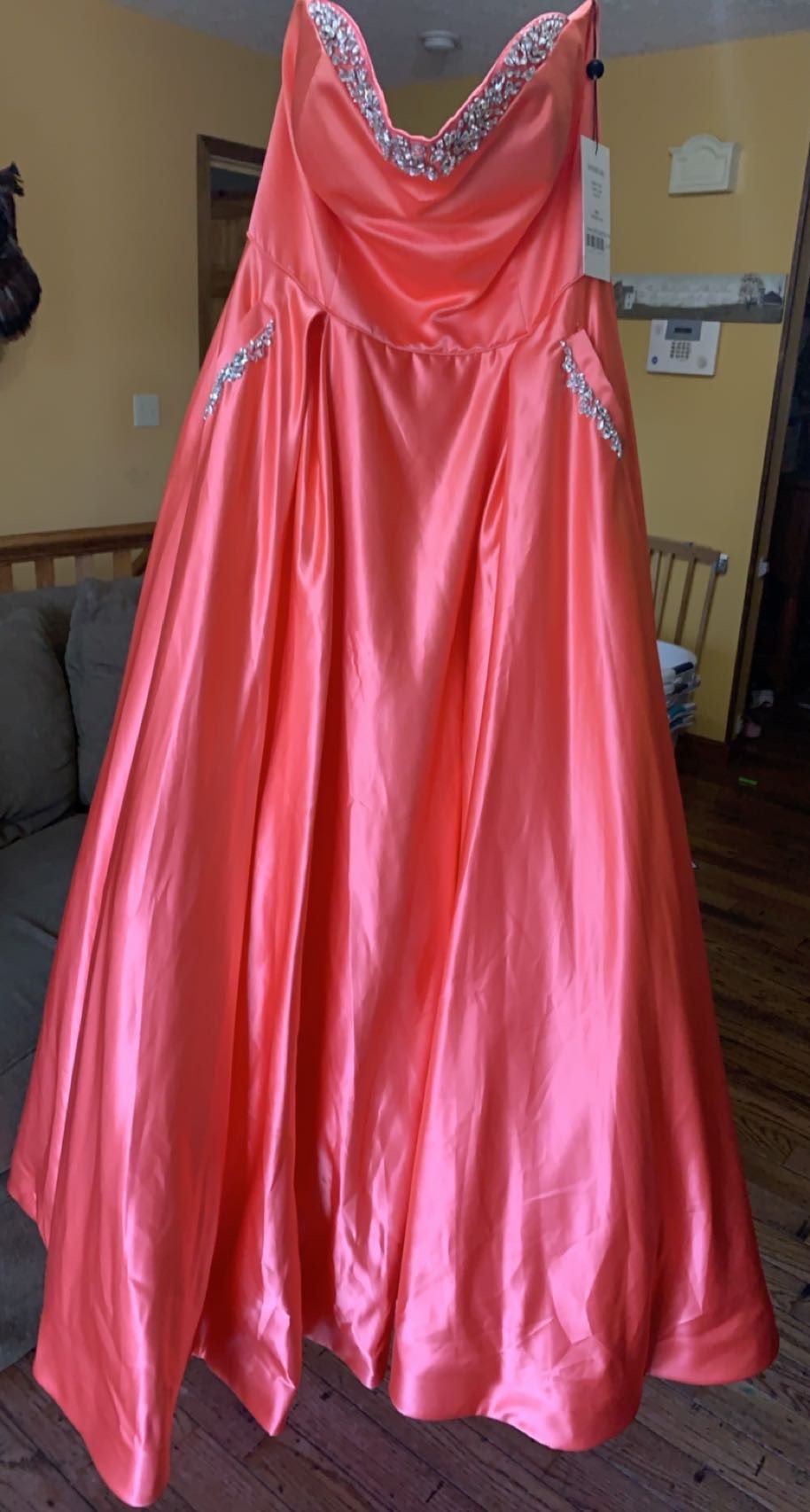 Sherri Hill Plus Size 20 Prom Sequined Coral Dress With Train on Queenly