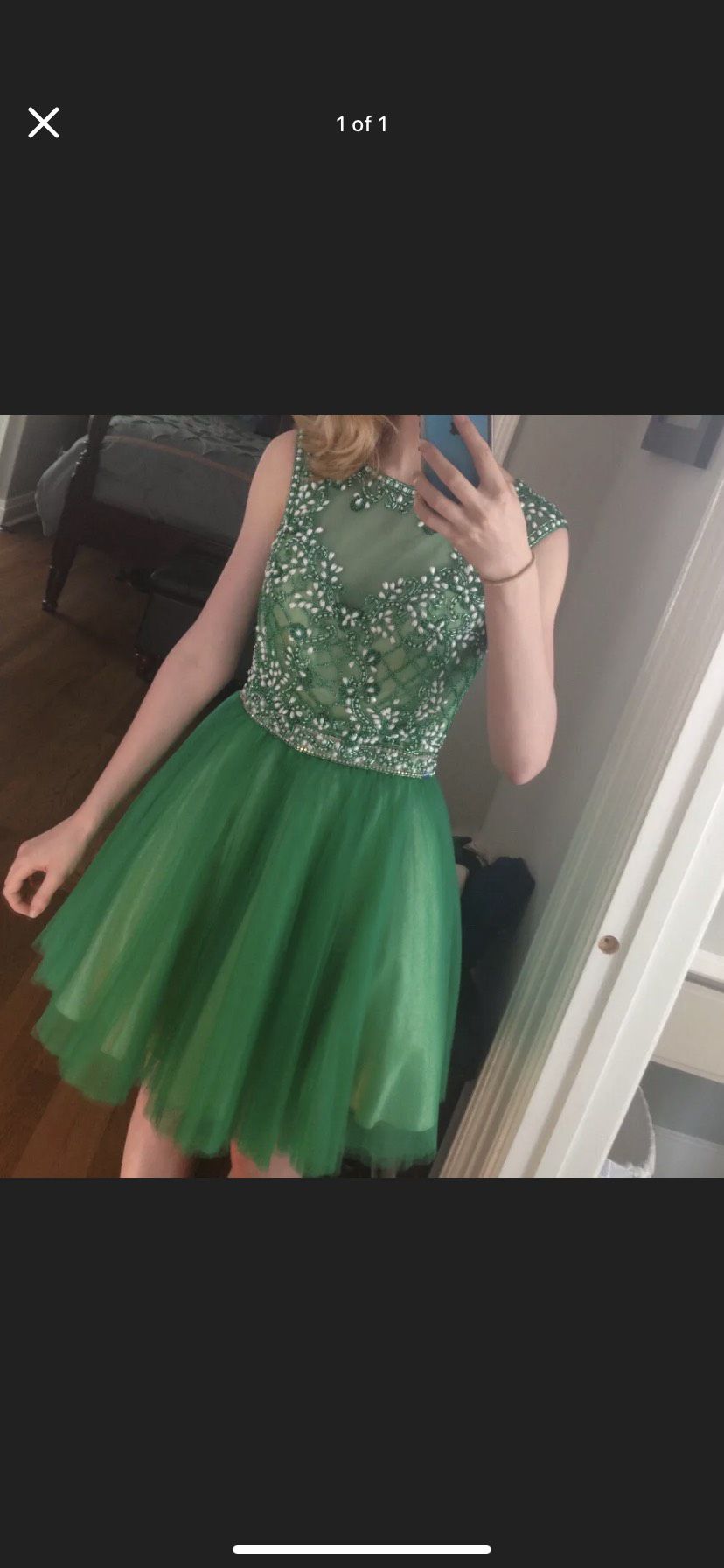 Size 4 Prom Green Ball Gown on Queenly