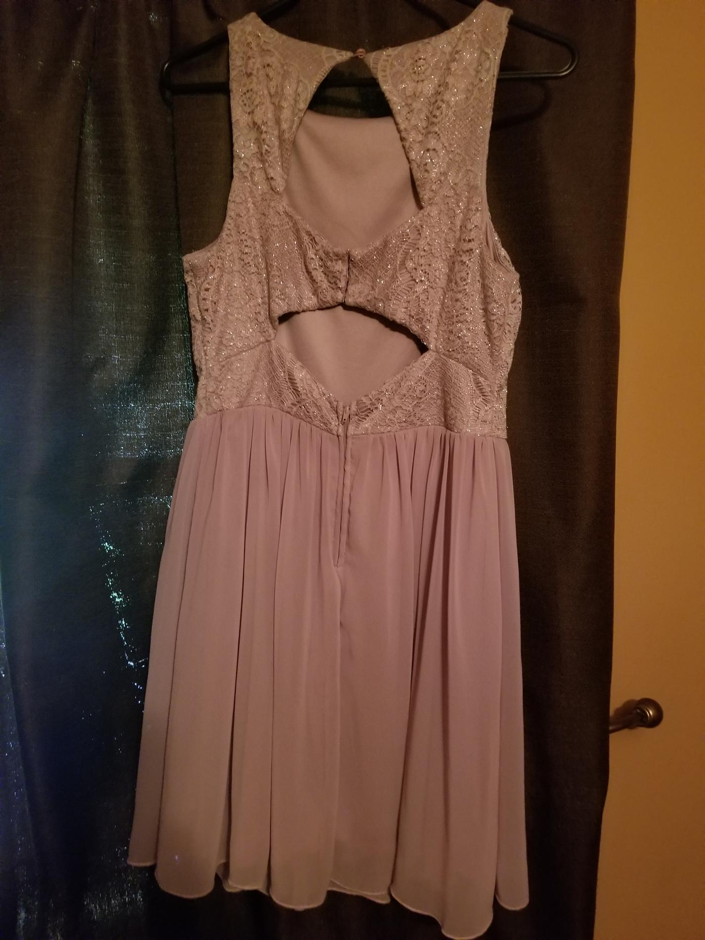 JC Penney Pink Size 10 Graduation Wedding Guest Homecoming Mini Cocktail Dress on Queenly