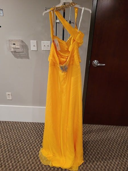 Style 6415 Party Time Formals Yellow Size 16 Cut Out One Shoulder Plus Size Straight Dress on Queenly